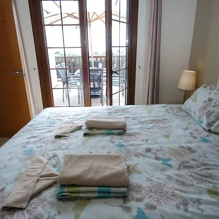 In Playa Blanca Sleeps 8 Includes Swimming Pool Air Con And Wifi 9 8 וילה