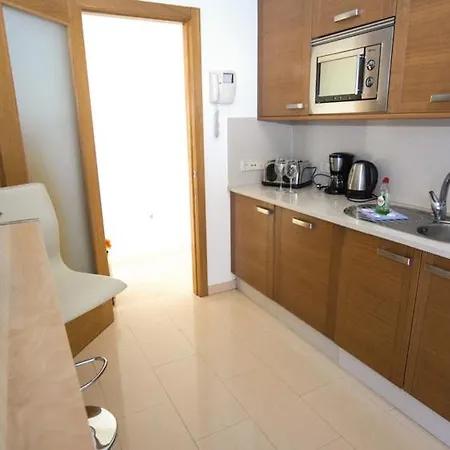 וילה In Playa Blanca Sleeps 8 Includes Swimming Pool Air Con And Wifi 9 8