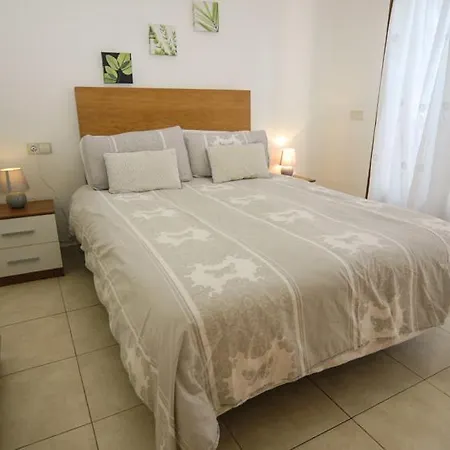 In Playa Blanca Sleeps 8 Includes Swimming Pool Air Con And Wifi 9 8
